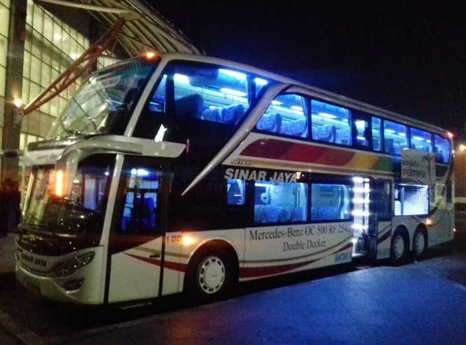 Bus Double Decker Jakarta Surabaya