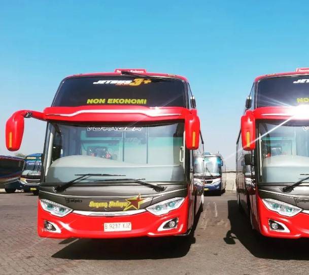 Bus Semarang Solo