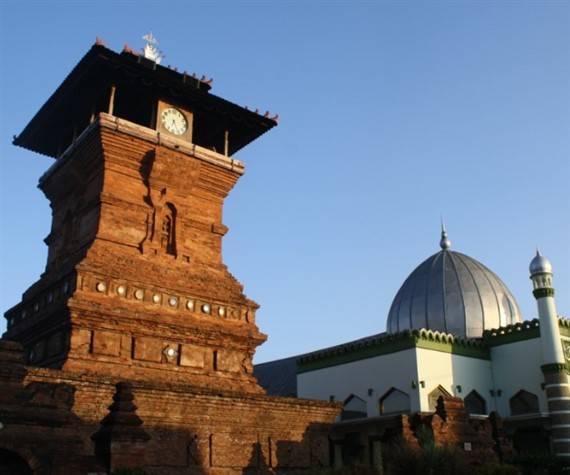 9 Travel Semarang Kudus