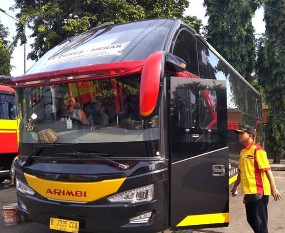 Bus Jakarta Merak