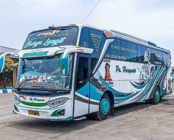 Bus Jogja Tangerang