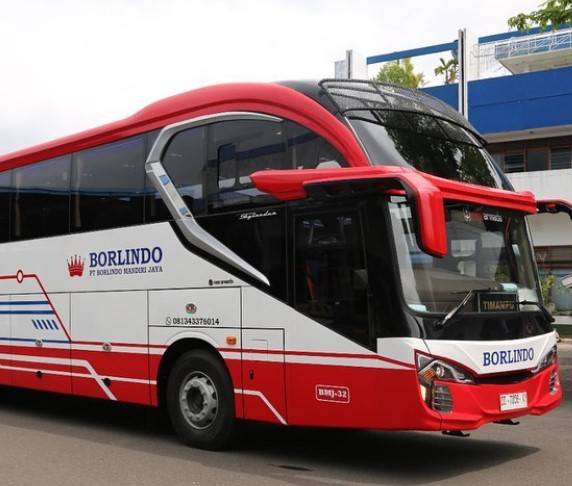 Bus Palu Makassar